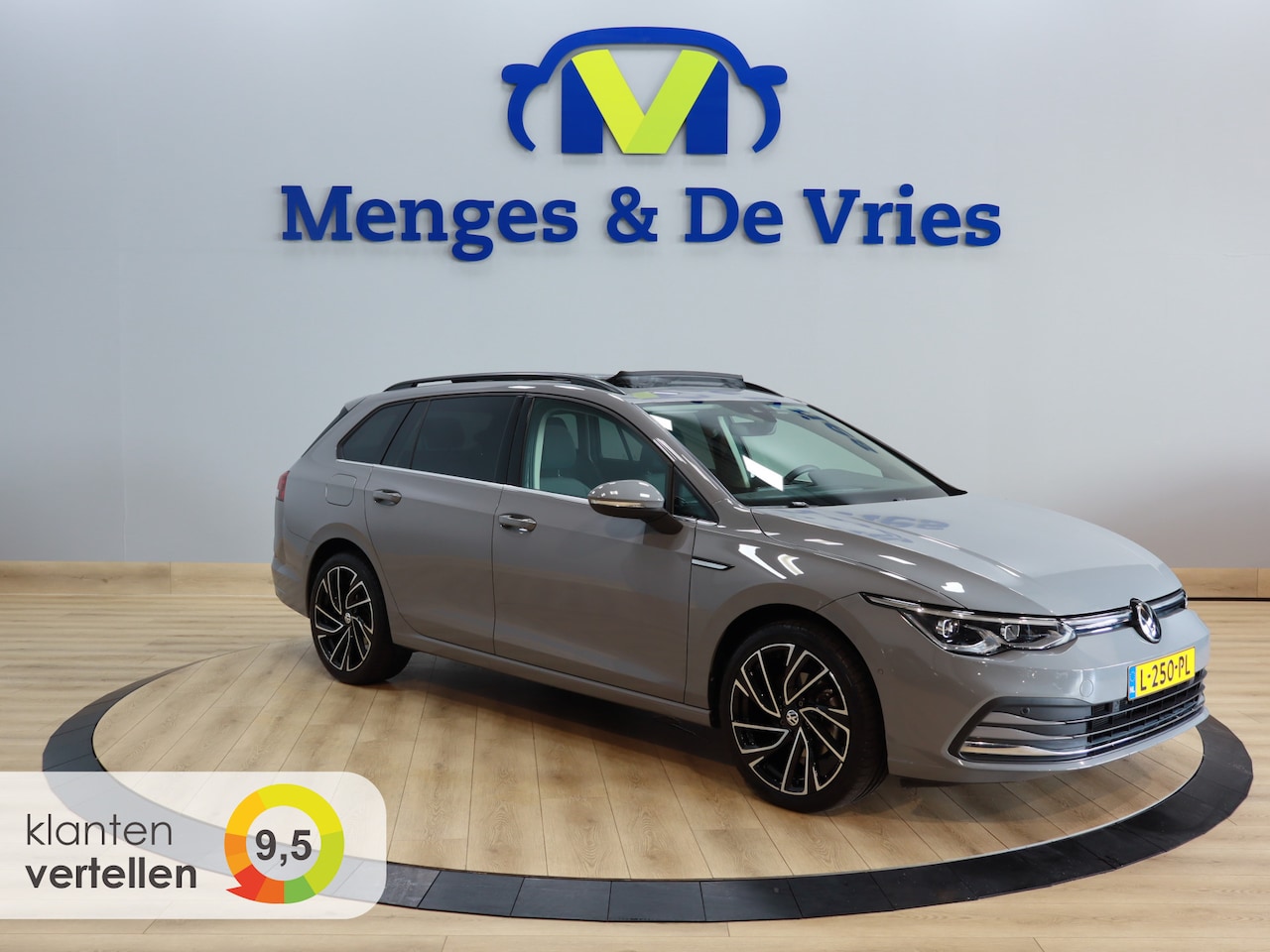 Volkswagen Golf Variant - 1.5 eTSI Style Airco ECC | LED | Panorama | Adaptive Cruise | Massage | Sfeer | Isofix | D - AutoWereld.nl