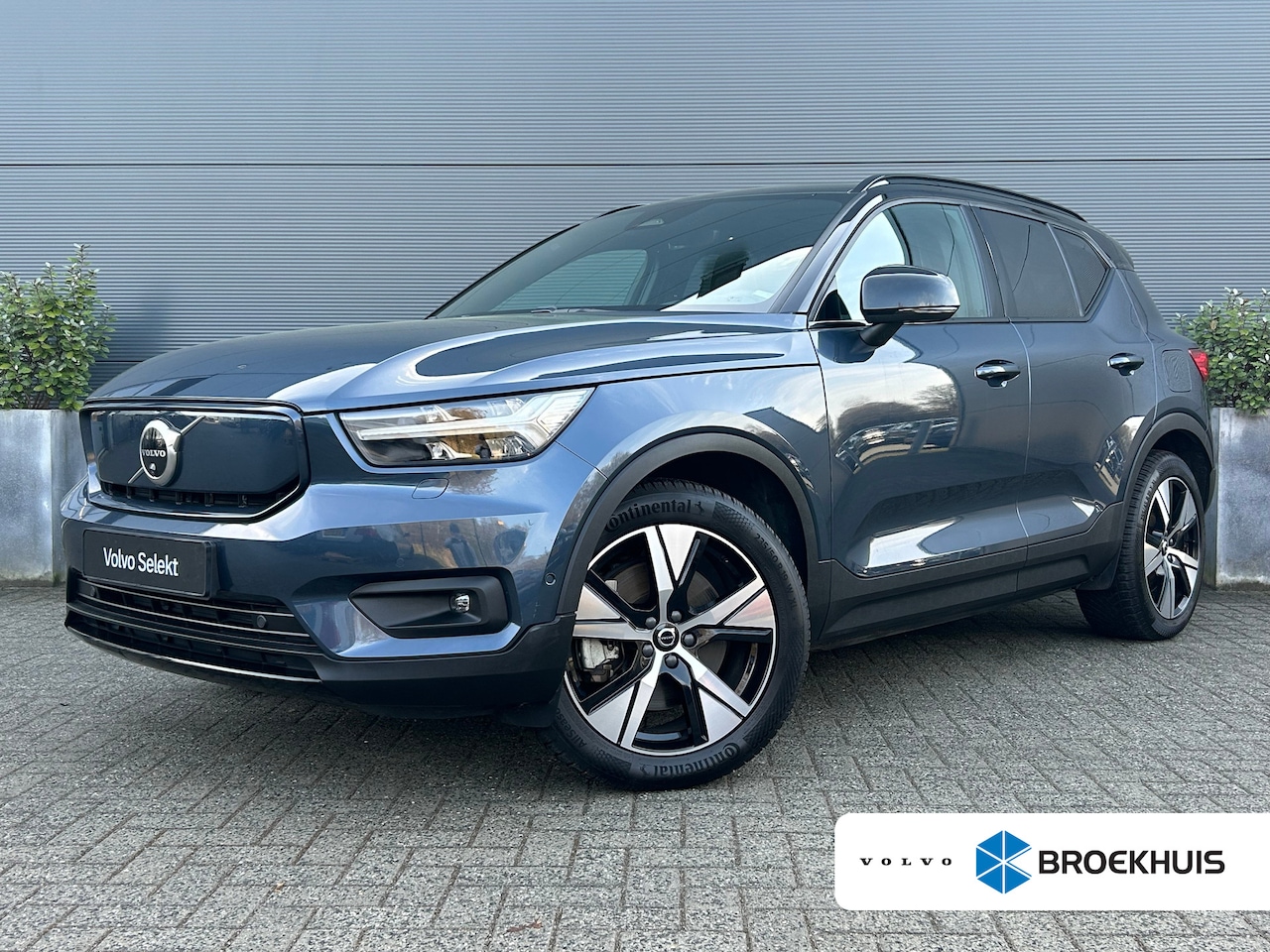 Volvo XC40 - Recharge Twin Pro | Pano | Memory | BLIS | Pilot Assist | Warmtepomp | 360 camera | Harman - AutoWereld.nl
