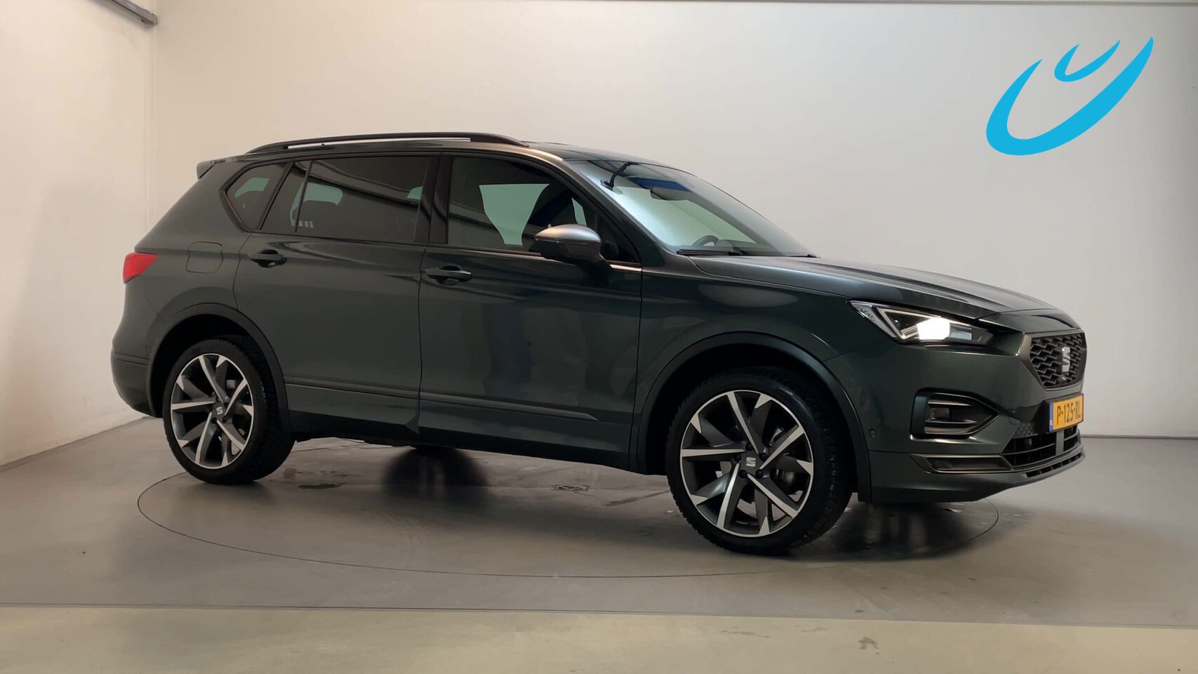 SEAT Tarraco - 1.5 TSI DSG FR Business Intense 7p. Camera Virtual Cockpit Sfeerverlichting - AutoWereld.nl