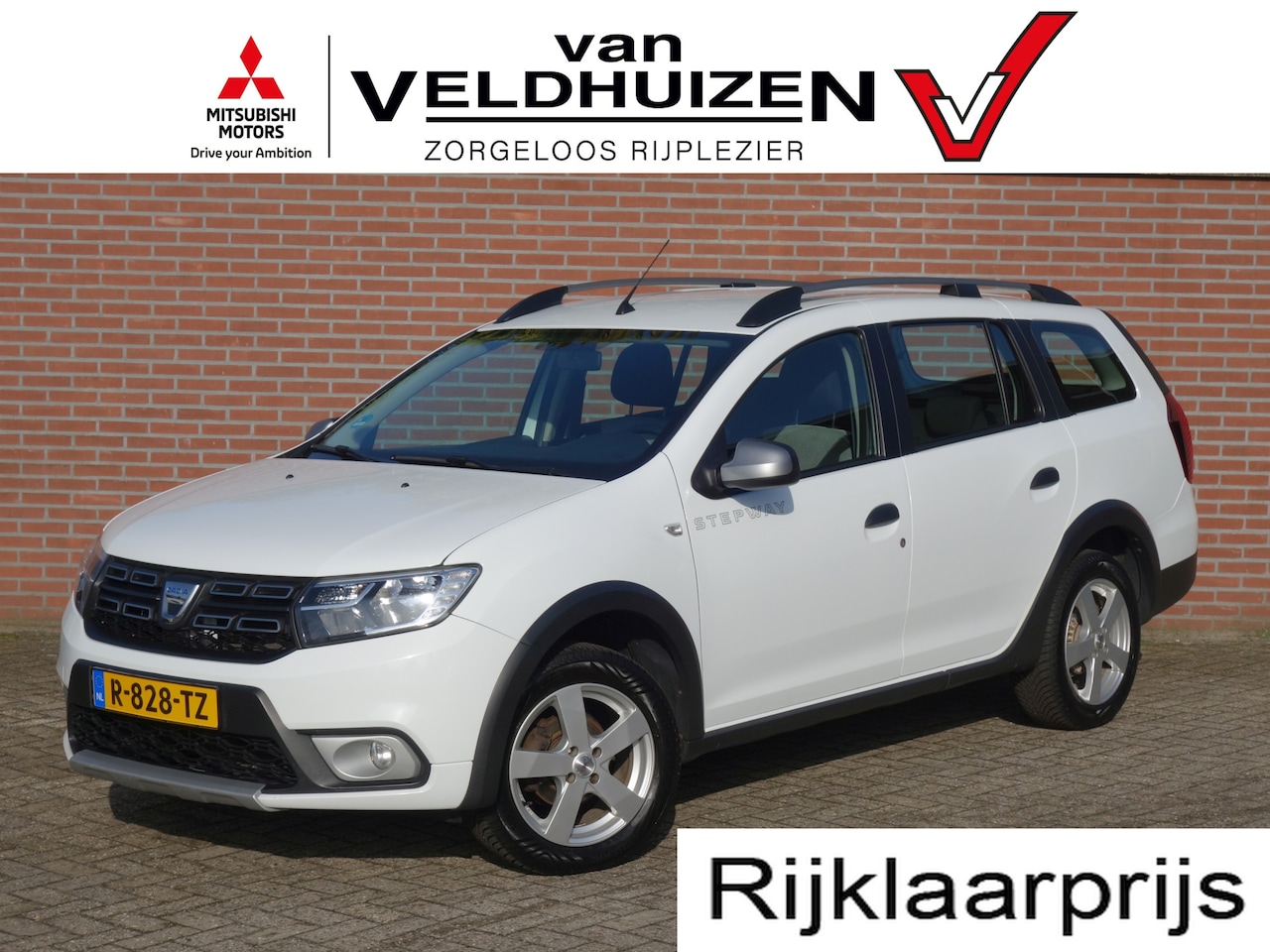 Dacia Logan MCV - 0.9 TCe Easy-R Stepway Serie Limitee 15th Anniv. 0.9 TCe Easy-R Stepway Serie Limitee 15th Anniv. - AutoWereld.nl