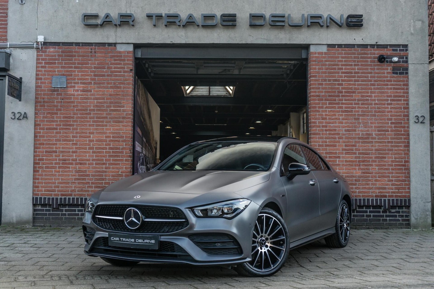 Mercedes-Benz CLA-Klasse - 250 e AMG Pano / Camera / Ambi - AutoWereld.nl