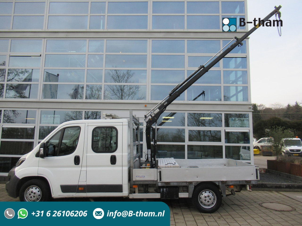 Peugeot Boxer - 335 2.2 HDI 96KW L3 XR DOKA Dubbelcabine + Kraan-Kran-Crane - AutoWereld.nl