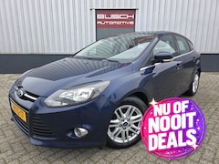 Ford Focus - 1.0 EcoBoost 5 deurs Titanium | TREKHAAK | ISOFIX |