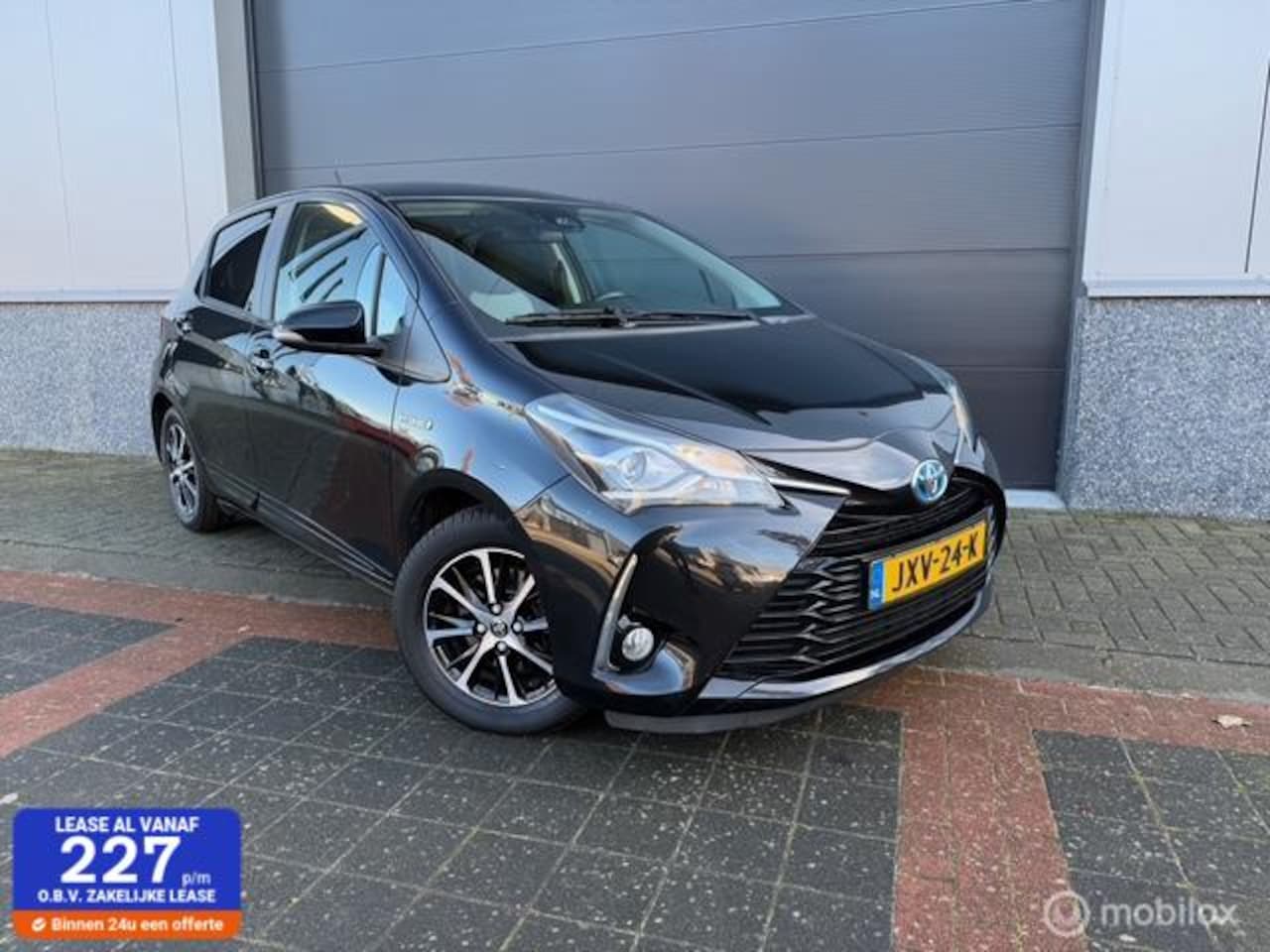 Toyota Yaris - 1.5 Hybrid Aspiration Stoelverw Cruise Control - AutoWereld.nl