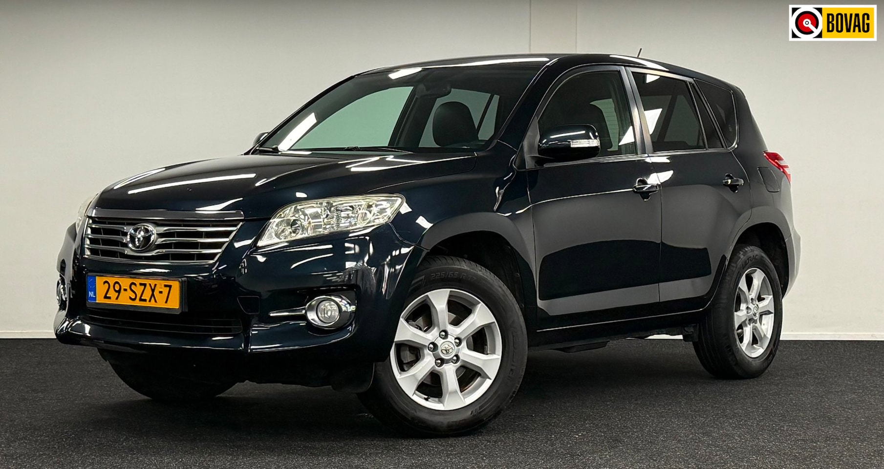 Toyota RAV4 - 2.0 VVTi Dynamic*PerfectOh*Automaat*Leder*Navi*4x4 - AutoWereld.nl