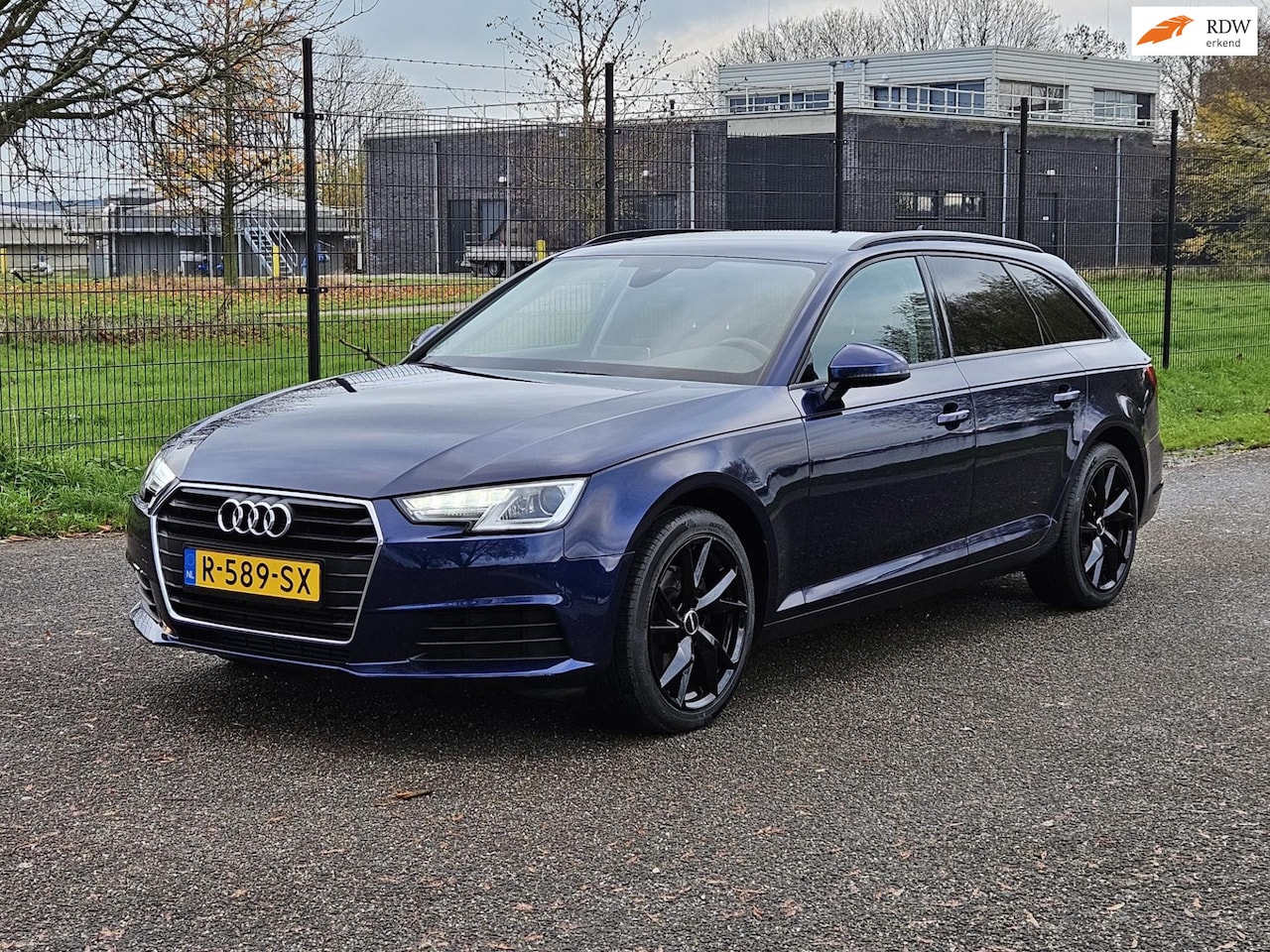Audi A4 Avant - 35 TFSI Design Pro Line Plus Navi/Aut/Trekhaak/virtual cockpit - AutoWereld.nl