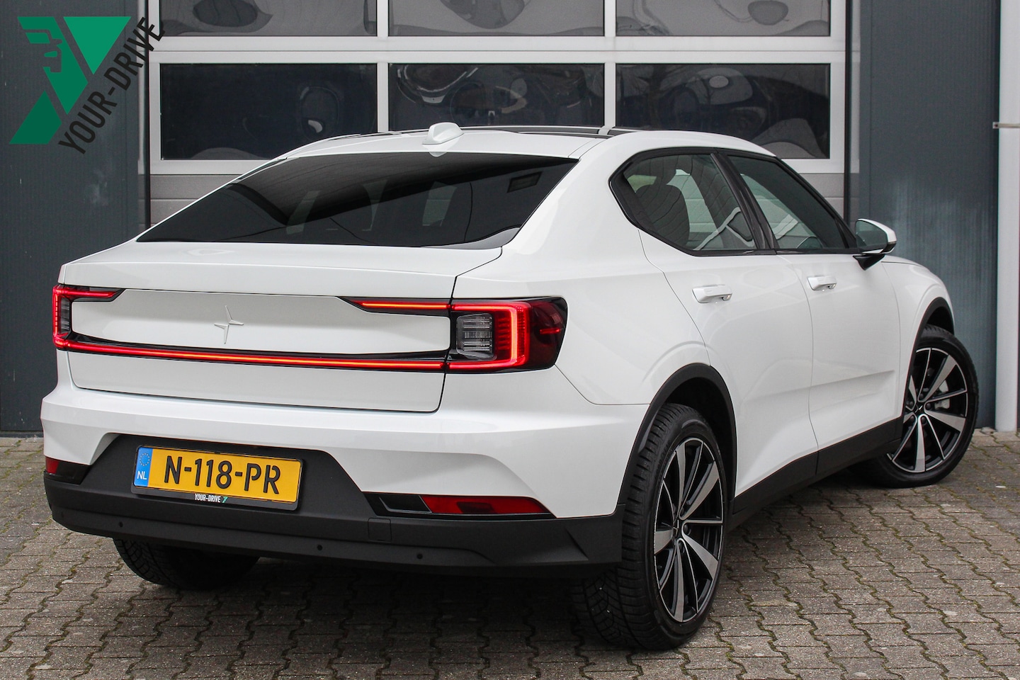 Polestar 2 - Long Range Single Motor 78 kWh | 12 Mnd. Garantie + Panoramadak | Nette origineel NL Poles - AutoWereld.nl