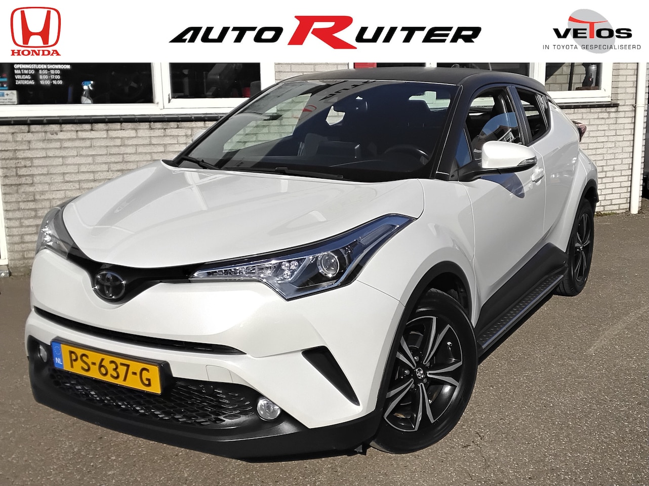 Toyota C-HR - 1.2 Dynamic 1.2 Dynamic, two tone ,tree planken,eertse eigenaar - AutoWereld.nl