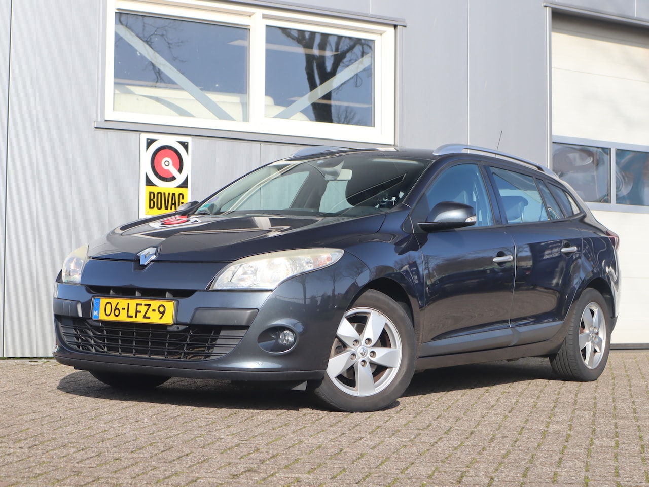 Renault Mégane Estate - 1.4 TCe Dynamique / Trekhaak / Navi / Cruise - AutoWereld.nl