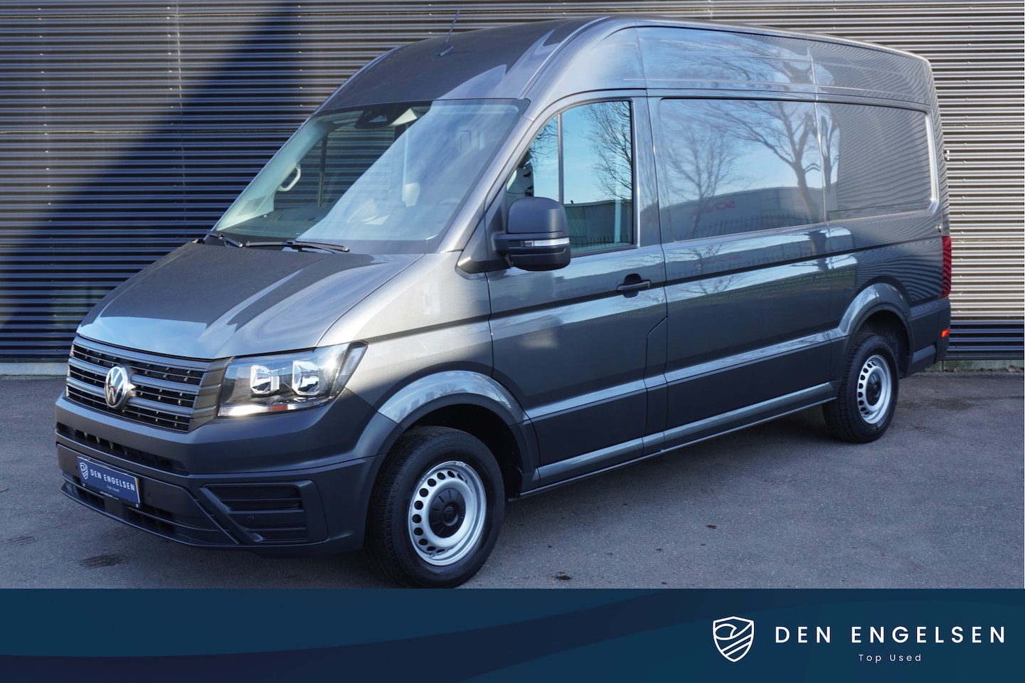 Volkswagen Crafter - 35 140pk L3H3/L2H2 Facelift Apple Carplay Camera Cruise control Digitaal Dashboard 3-Zits - AutoWereld.nl