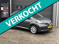 Toyota Aygo - 1.0-12V + 2e Eigenaar - LAGE KM - Airco - New apk - 5 Deurs