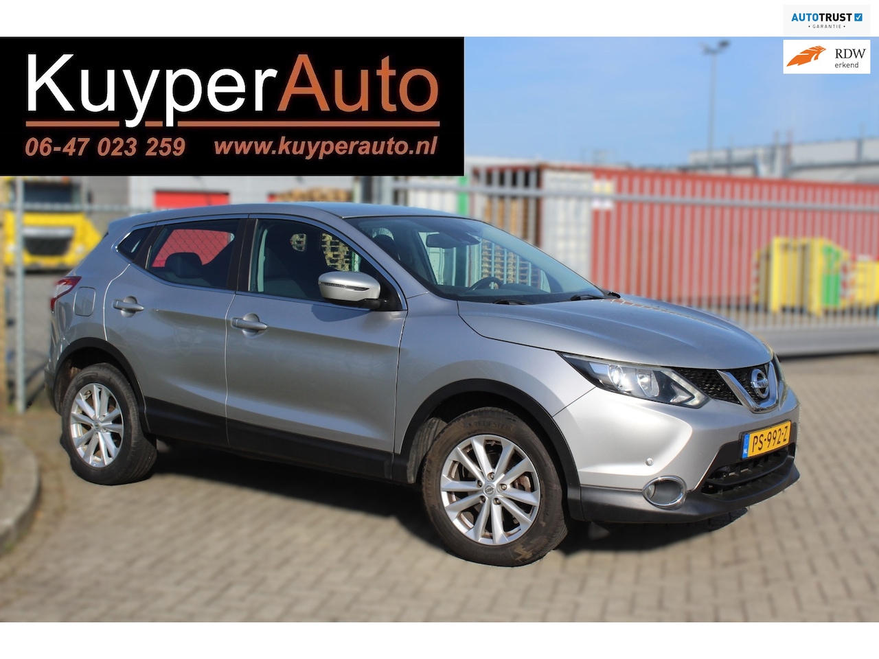 Nissan Qashqai - 1.2 Connect Edition automaat camera navi parkeerass trekhaak - AutoWereld.nl
