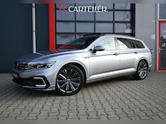 Volkswagen Passat Variant - 1.4 TSI PHEV GTE Business | Pano | Matrix Led | ACC | Keyless | Virtual Dash | Stoelverwar