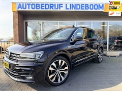 Volkswagen Tiguan - 1.4 TSI ACT R-Line Panoramadak ACC Memory Seat Full optie