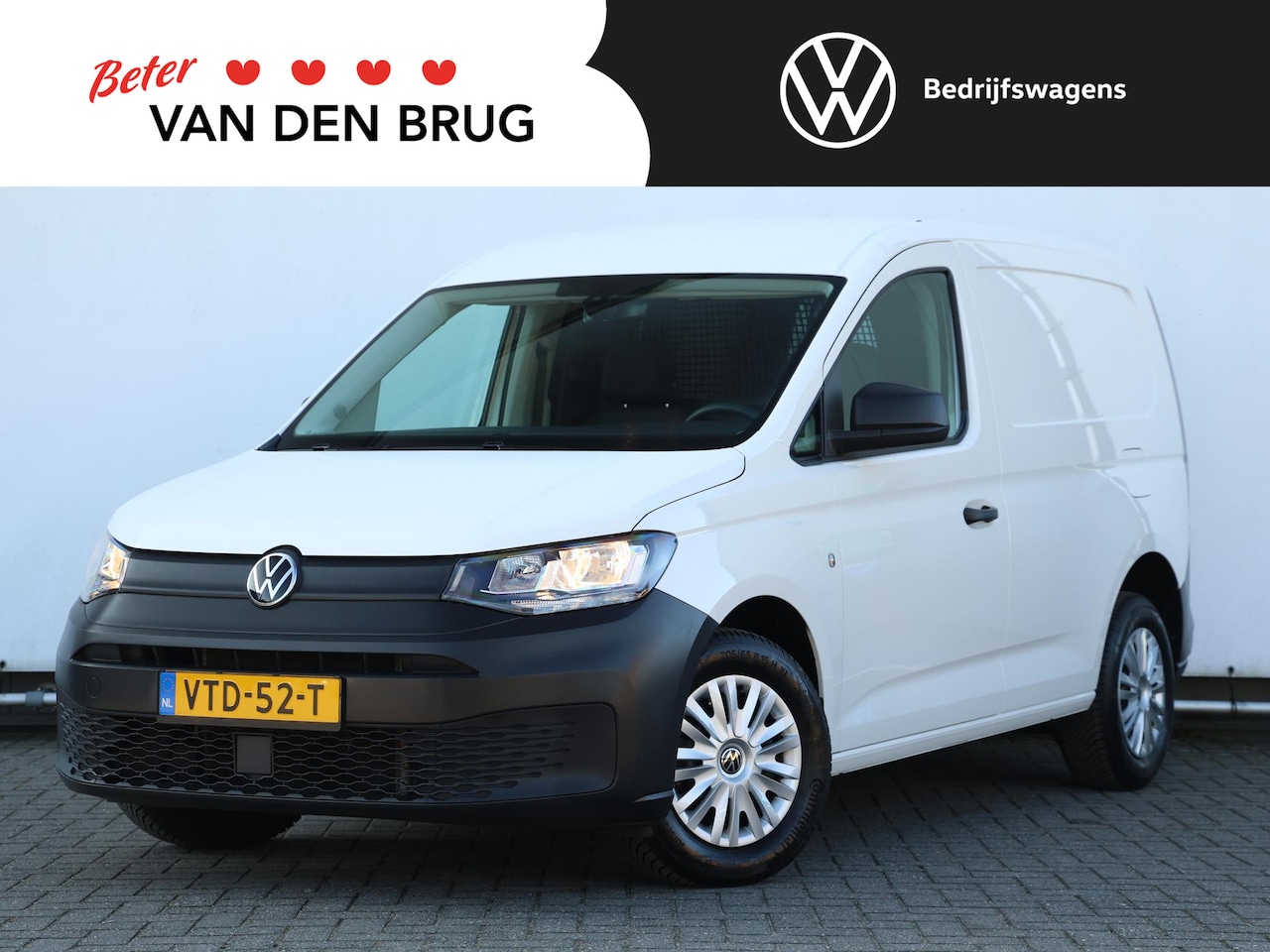 Volkswagen Caddy Cargo - 2.0 TDI 75pk Trend | Airco | Achterdeuren met ruit | Trekhaak | Betonplex vloer| Lat om La - AutoWereld.nl