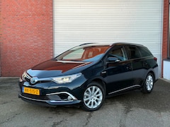 Toyota Auris Touring Sports - 1.8 Hybrid FULL OPTION| PANO| NAP| NEW APK