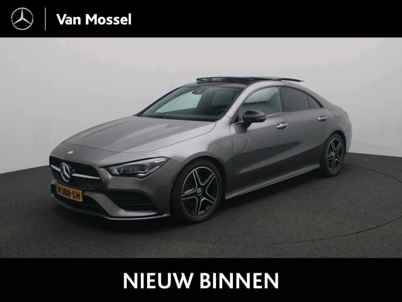 Mercedes-Benz CLA-Klasse - 180 Business Solution AMG / Panaroma-dak / Night-Pakket / - AutoWereld.nl