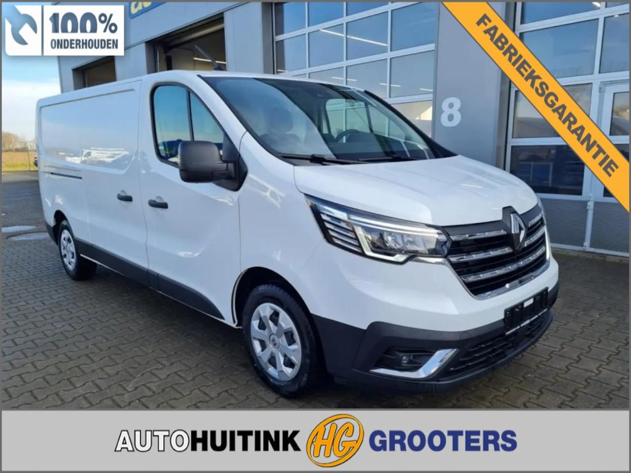 Renault Trafic - 2.0 D 110pk  L2 H1  - climate control - Apple/Android - trekhaak - sensoren - AutoWereld.nl
