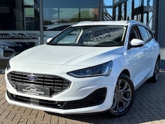 Ford Focus - 1.0 TITANIUM X AIRCO WIDESCREEN PDC WINTERPACK