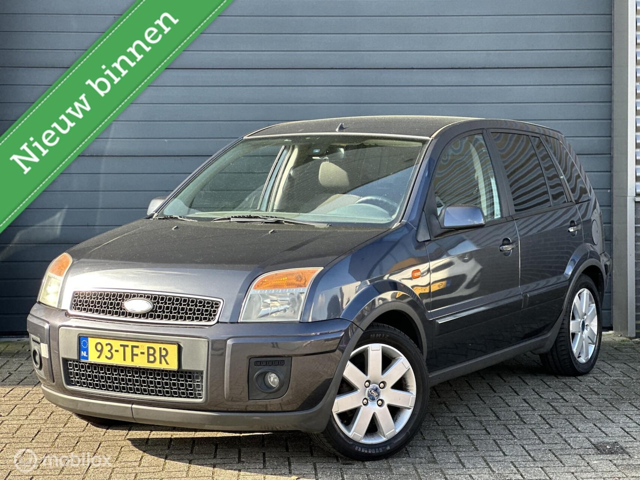 Ford Fusion - 1.6-16V Futura | Airco | Trekhaak | - AutoWereld.nl