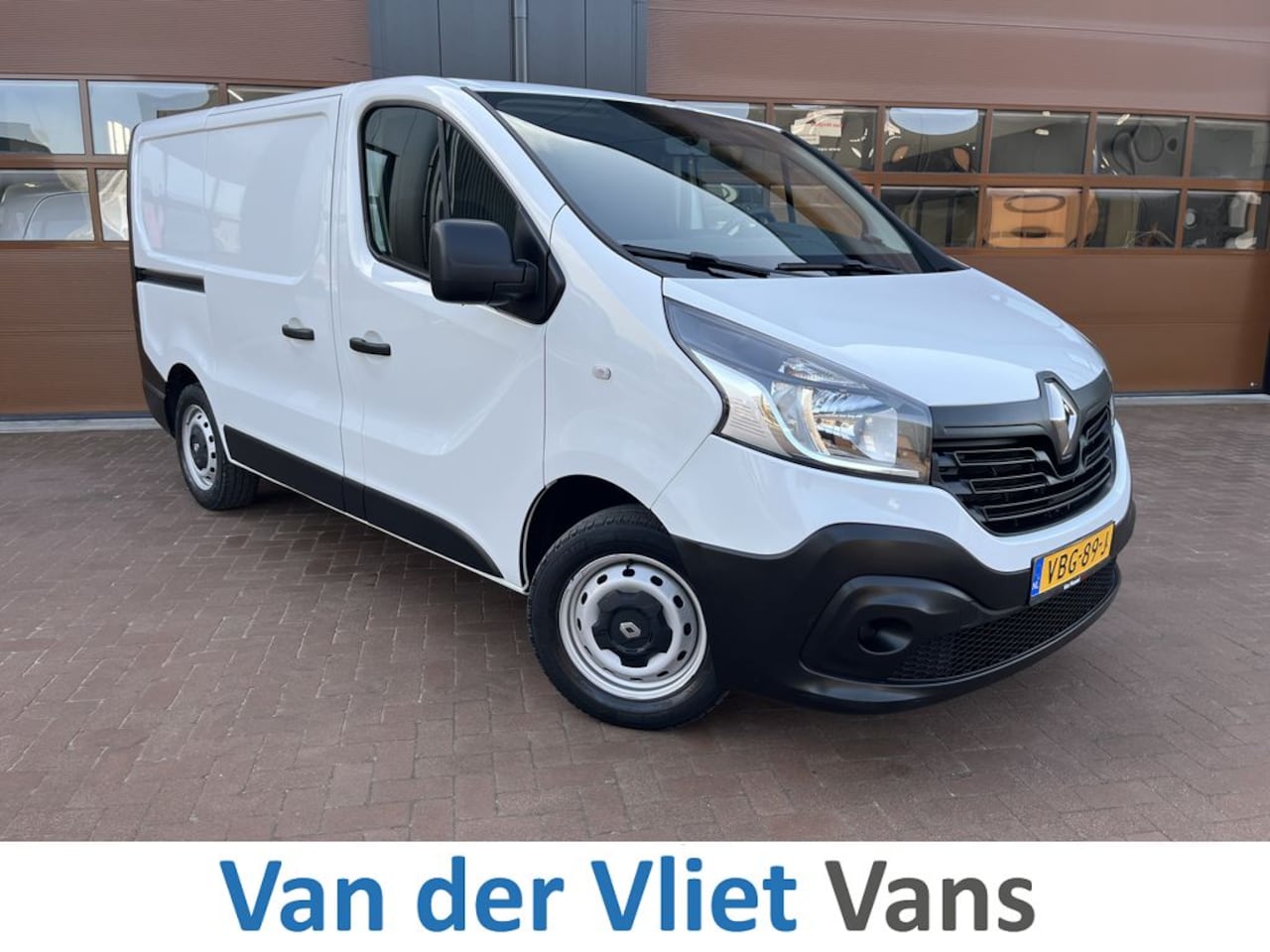 Renault Trafic - 1.6 dCi E6 Comfort BPM Vrij! Lease €220 /m, Airco, Trekhaak, PDC, Volledig onderhoudshisto - AutoWereld.nl