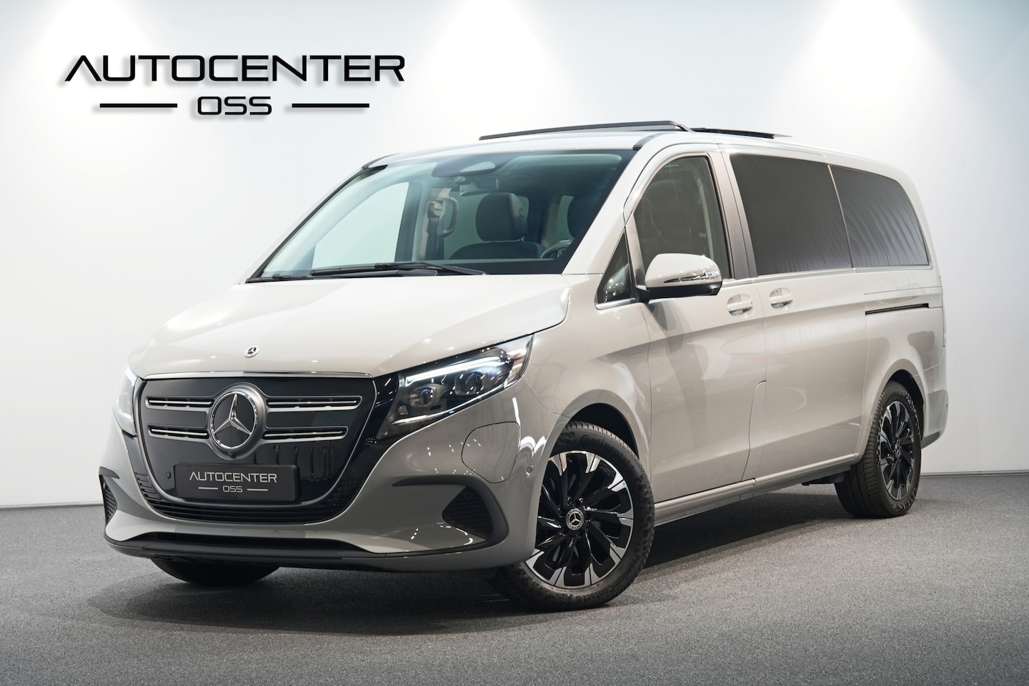 Mercedes-Benz EQV - 300 L2 Avantgarde 90 kWh 7 PER. ✅ PANO ✅ BURMESTER ✅ LEDER ✅ DISTRONIC ✅ MULTIBEAM - AutoWereld.nl