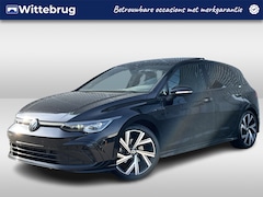 Volkswagen Golf - 1.5 eTSI 150PK R-Line Business+ / Panoramadak / R-Line Interieur + Exterieur / LED Matrix