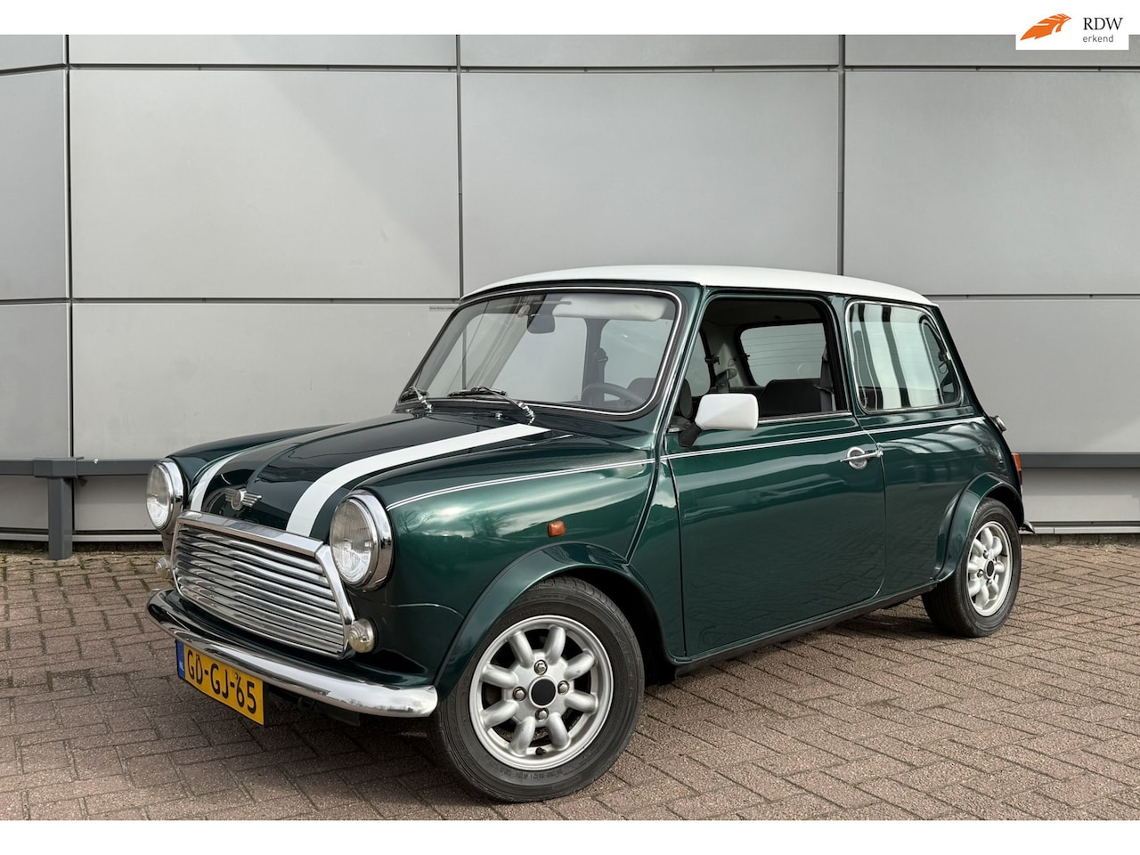 Rover Mini - 1.3 Sprite British Racing Green | in 2022 Gerestaureed - AutoWereld.nl