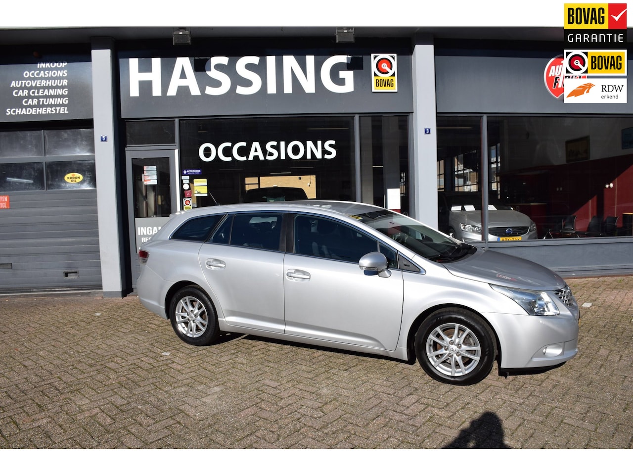 Toyota Avensis Wagon - 1.8 VVTi Comfort 1.8 VVTi Comfort, Climatronic, Navi, electr. ramen en spiegels, Bluetooth, Multifunct. st, - AutoWereld.nl
