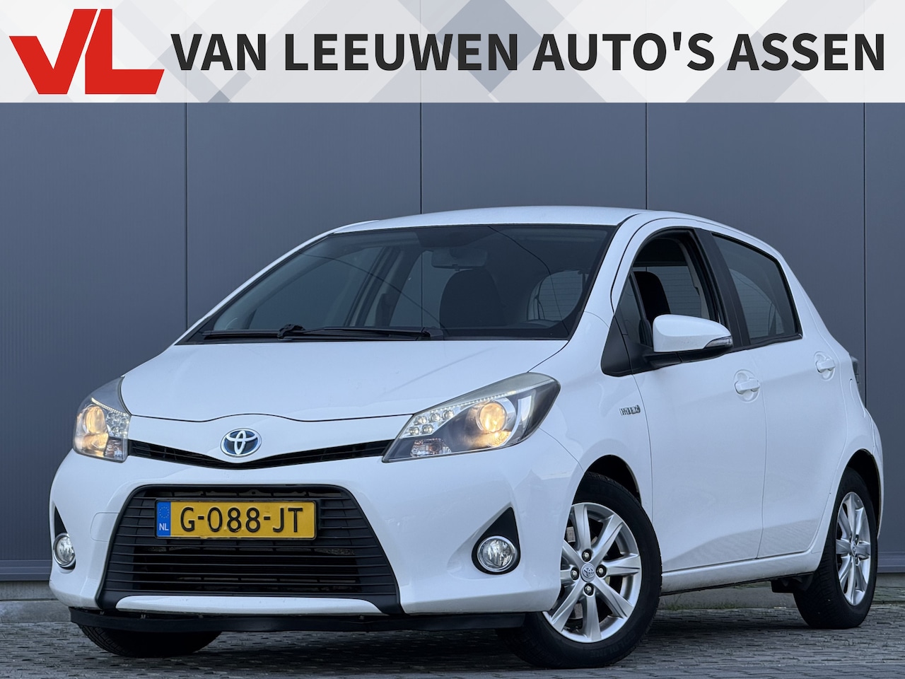 Toyota Yaris - 1.5 Full Hybrid Aspiration | Nieuw binnen | Clima | Navi | Cruise - AutoWereld.nl