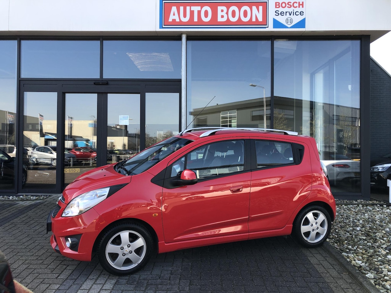 Chevrolet Spark - 1.2 82PK LT : ECC-AIRCO/PDC/LMV/1E EIG/ NL-AUTO/KM-NAP/VOLLEDIG ONDERHOUDEN - AutoWereld.nl