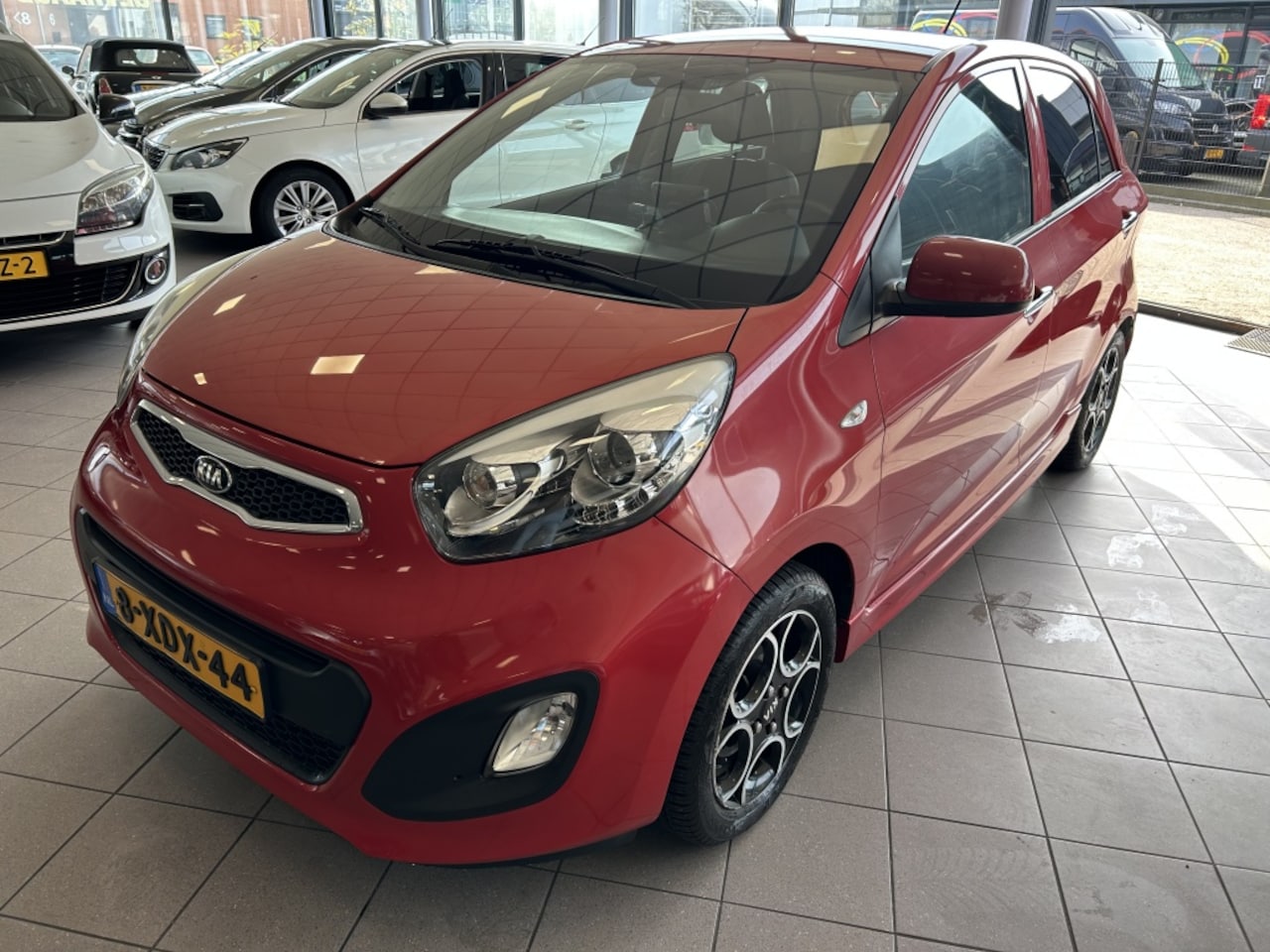 Kia Picanto - 1.0 CVVT World CupEd 61 DKM BJ 2014 !!!! - AutoWereld.nl