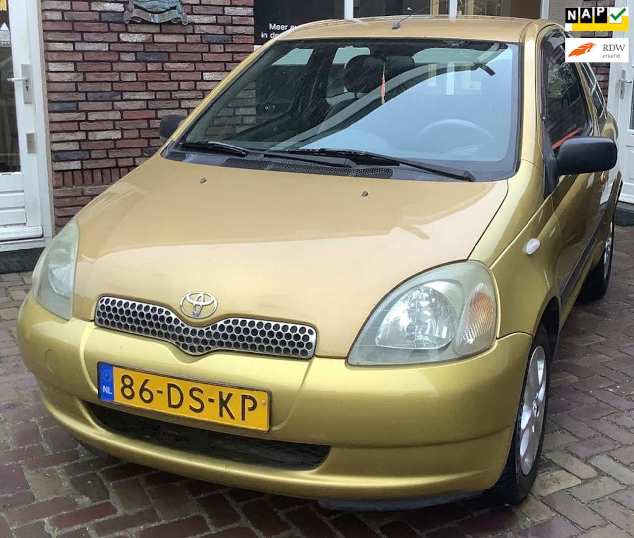 Toyota Yaris - 1.0-16V VVT-i Sol 1.0-16V VVT-i Sol - AutoWereld.nl