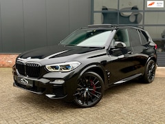 BMW X5 - XDrive40i High Executive Pano/Skylounch/H&K/Massage