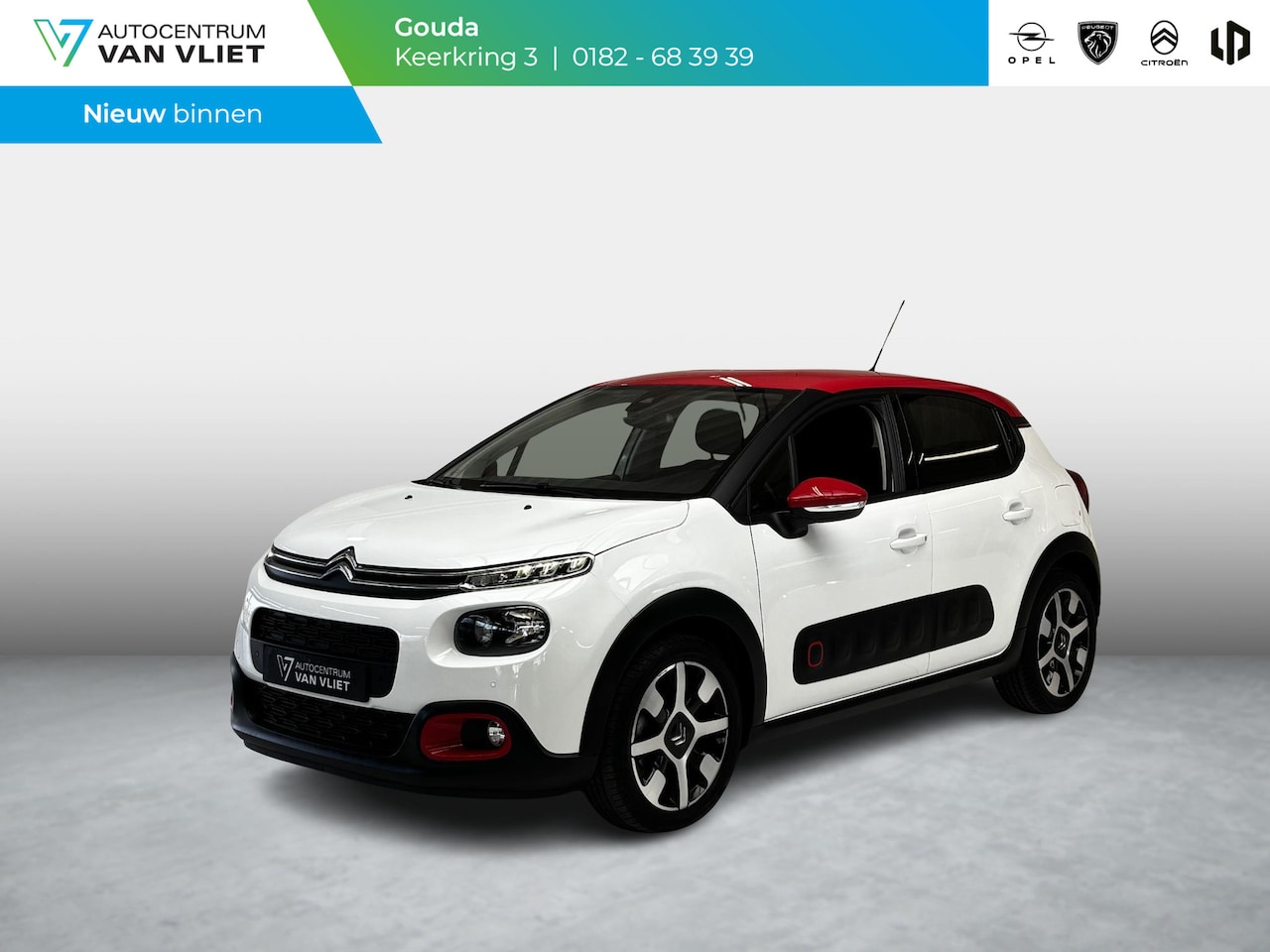 Citroën C3 - 1.2 PureTech S&S Shine Automaat | Navigatie | Achteruitrijcamera | Parkeersensoren | Andro - AutoWereld.nl