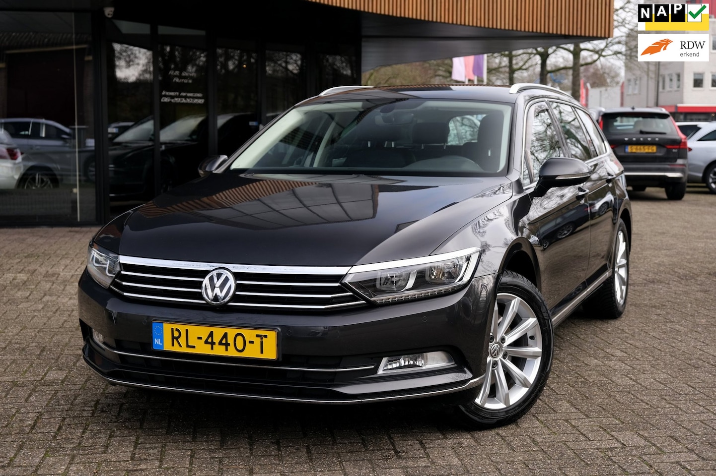 Volkswagen Passat Variant - 1.4 TSI ACT Highline|Rijklaar!|ACC|Trekhaak|Stoelverwarming|Alcantara bekleding - AutoWereld.nl