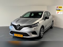 Renault Clio - 1.0 TCe 90 Equilibre | NL-AUTO | NAVI + CARPLAY | PARKEERSENS. |