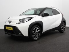 Toyota Aygo X - 1.0 VVT-i S-CVT Automaat Trend | Navigatie | Apple Carplay/Android Auto | Climate Control