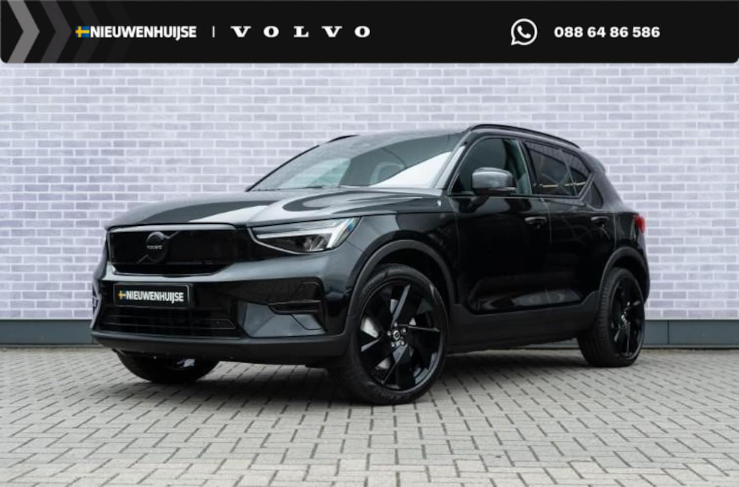 Volvo EX40 - Single Motor Extended Range Plus Black Edition Europa | Getint Glas | Snel Leverbaar - AutoWereld.nl