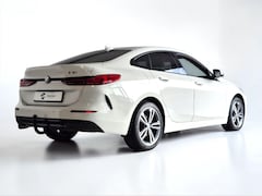 BMW 2-serie Gran Coupé - (f44) 218i 140pk Executive Edition AUTOMAAT NAVI LED STOELV CAMERA TREKHAAK