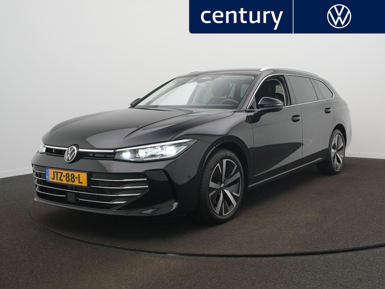 Volkswagen Passat Variant - 1.5 eTSI Elegance Business / Massage / 360 Camera / Harman-Kardon / Elek. Trekhaak - AutoWereld.nl