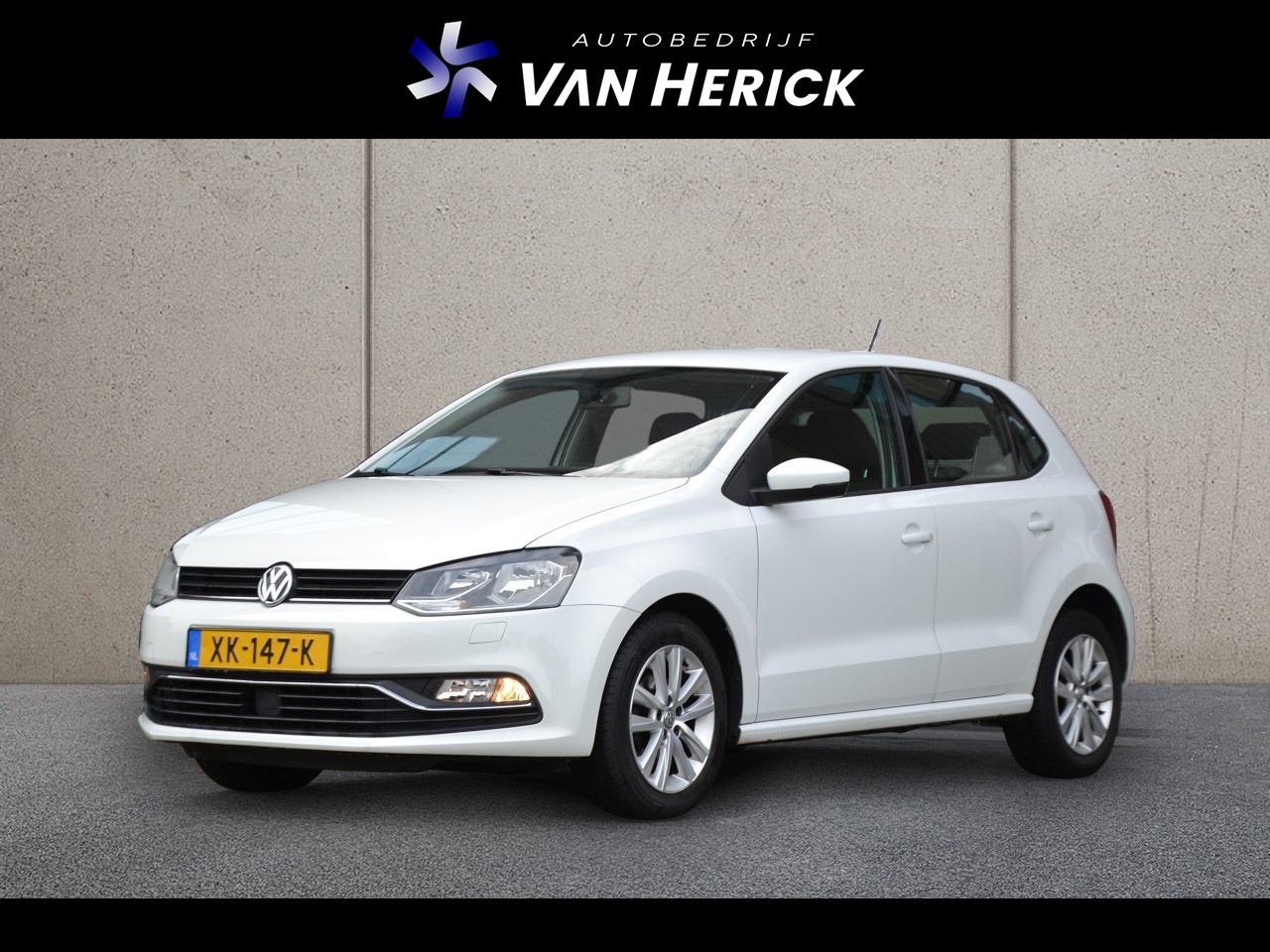 Volkswagen Polo - 1.2 TSI Highline | LM velgen | Stoelverw. | Airco - AutoWereld.nl