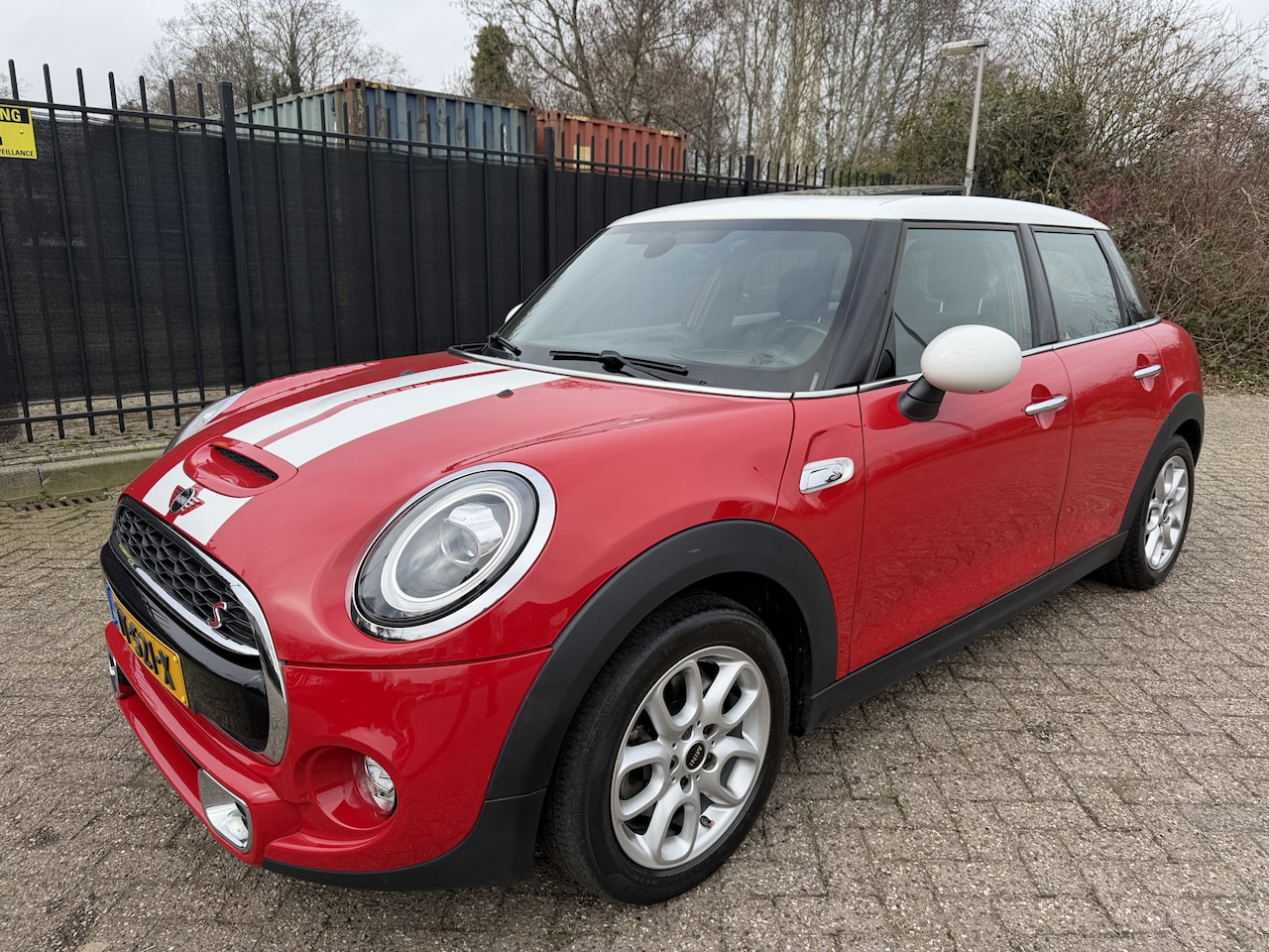 MINI Cooper S - Mini 2.0 192 PK Pepper Pano/Carplay/HU/LED/DAB/Cruise - AutoWereld.nl