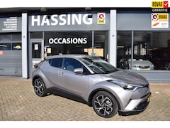 Toyota C-HR - 1.8 Hybrid Dynamic , Led , Navi PDC , Getinte ramen, Stuur verwarming , Multi funct. stuur