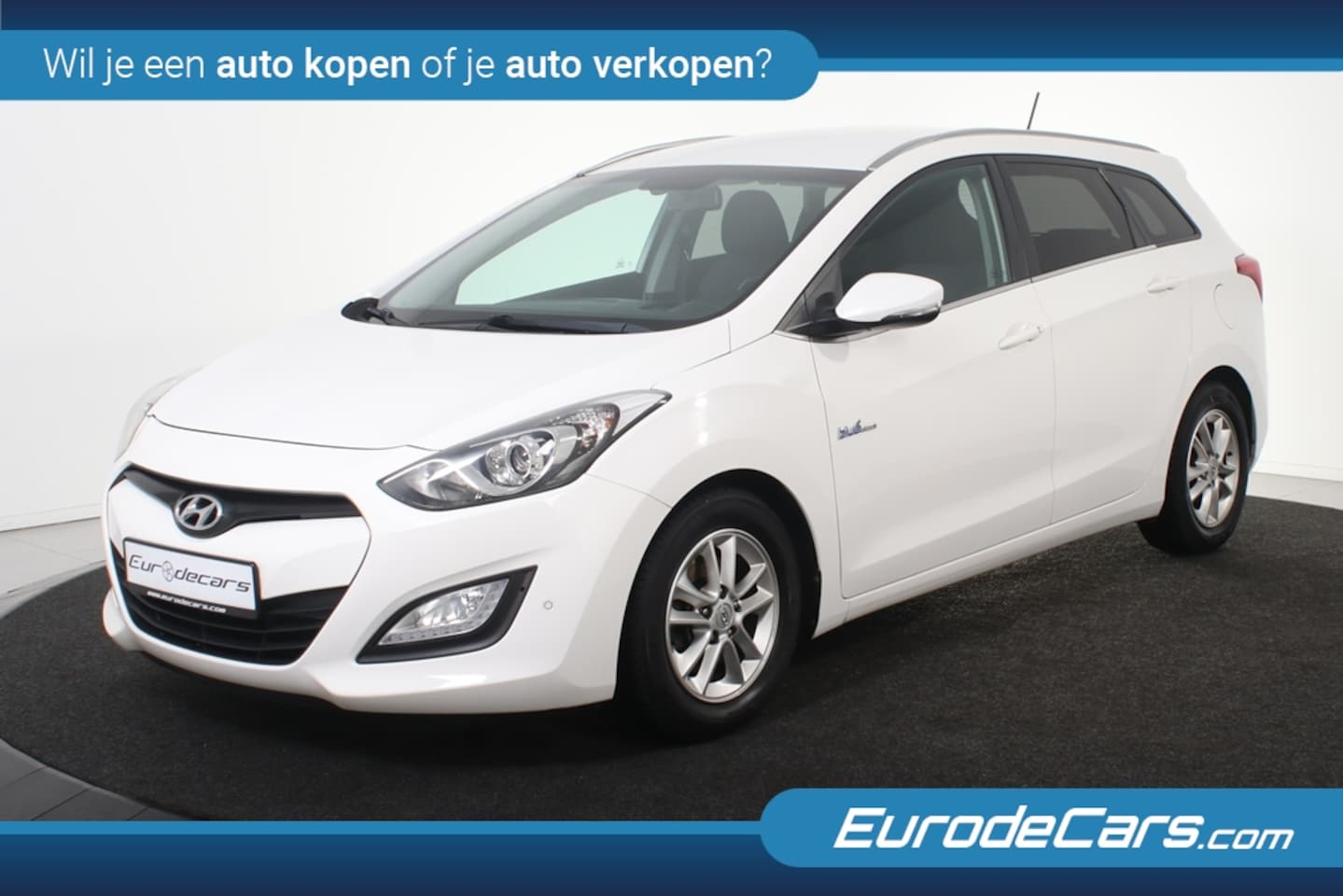 Hyundai i30 Wagon - 1.6 GDI i-Vision *Navigatie*Airco*Camera* - AutoWereld.nl