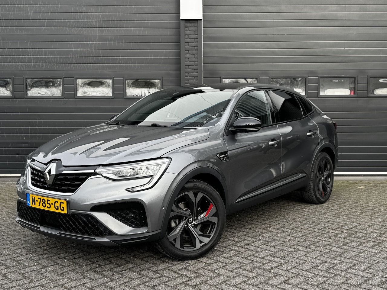 Renault Arkana - 1.6 E-Tech Hybrid 145PK R.S. Line | Leder | ACC | Camera | Bose | €21.900,- incl. BTW - AutoWereld.nl