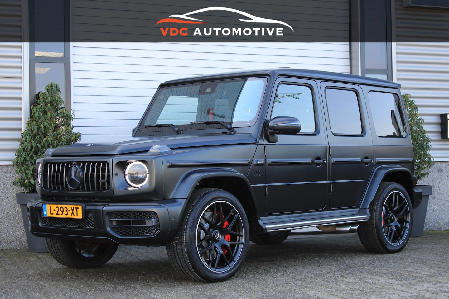 Mercedes-Benz G-klasse - 63 Edition 1 Magno Zwart | Distronic | Carbon Pakket | Schuifdak | Burmester | Sfeerverlic - AutoWereld.nl