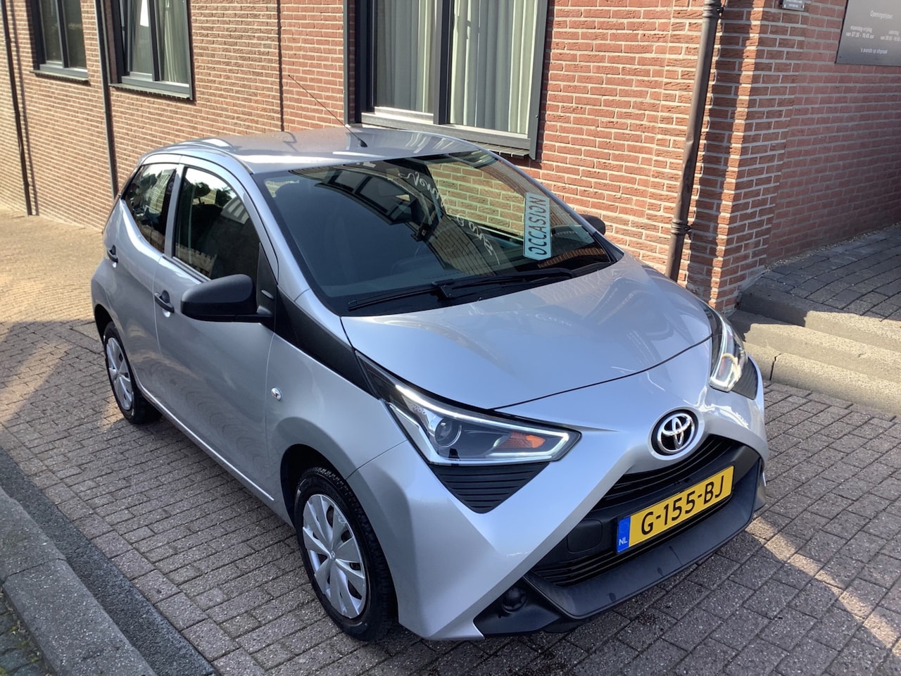 Toyota Aygo - 1.0 VVT-i x-fun 15000km +boekjes als nieuw - AutoWereld.nl