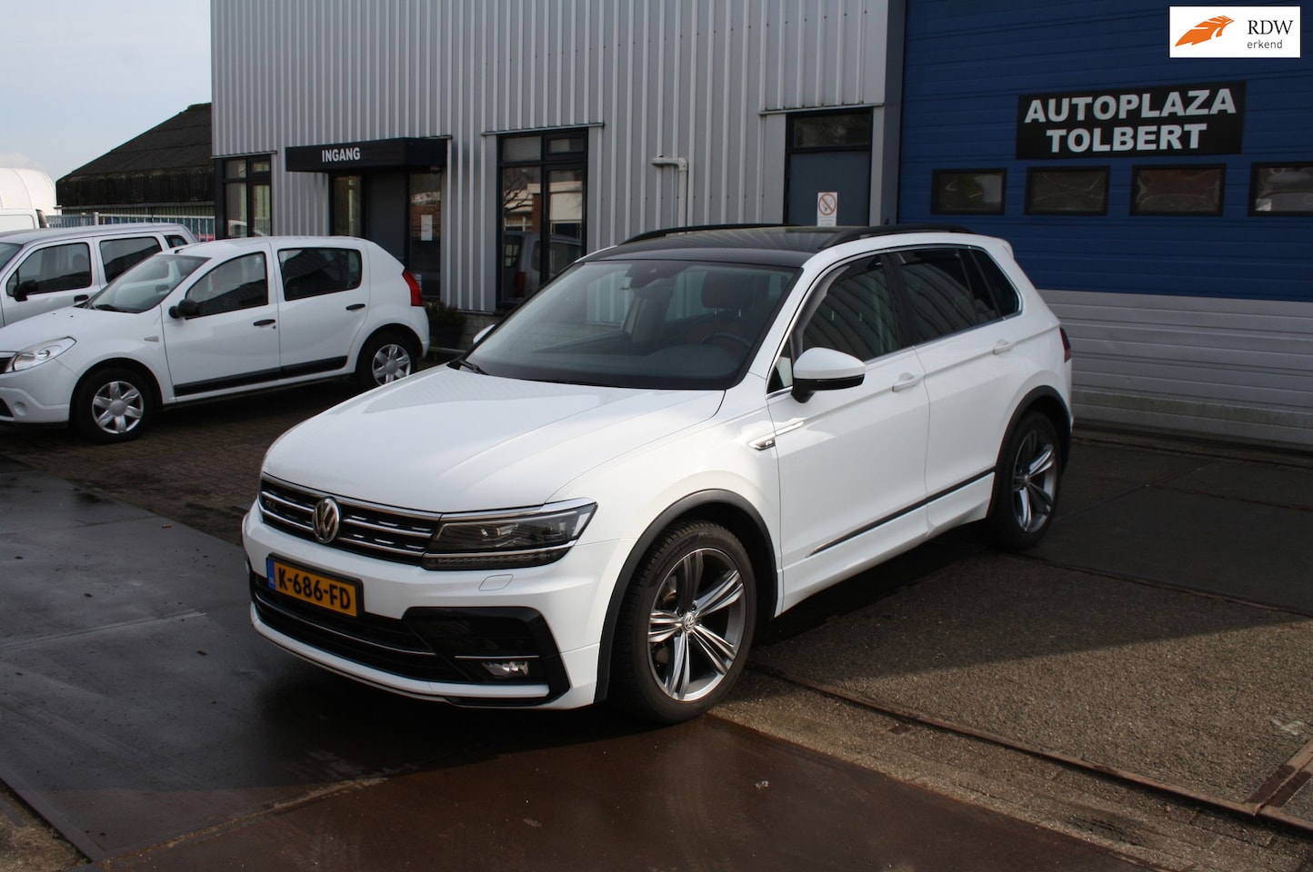 Volkswagen Tiguan - 2.0 TDI R-Line*LEDER*VIRTUAL*BPM/BTW*DYN-AUDIO* - AutoWereld.nl