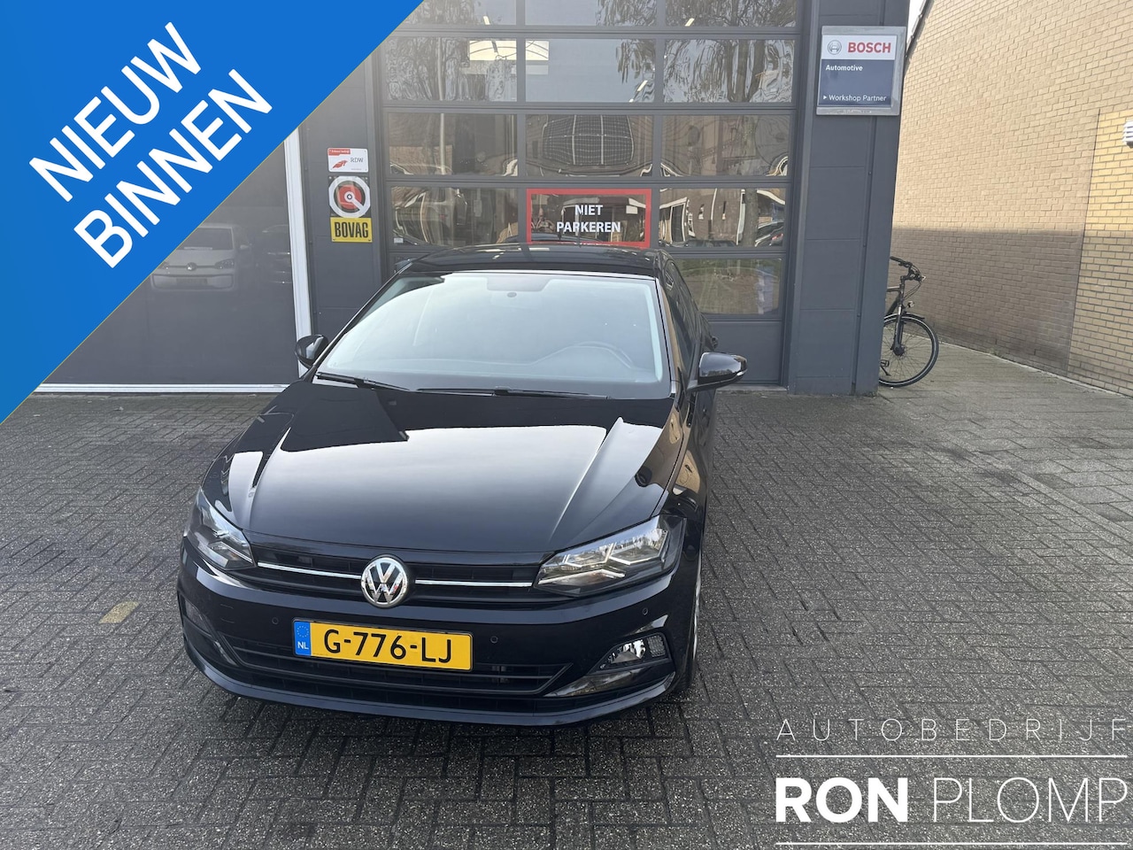 Volkswagen Polo - 1.0 TSI Comfortline Automaat / Airco/ App connect/ Cruise/ Led/ Trekhaak - AutoWereld.nl